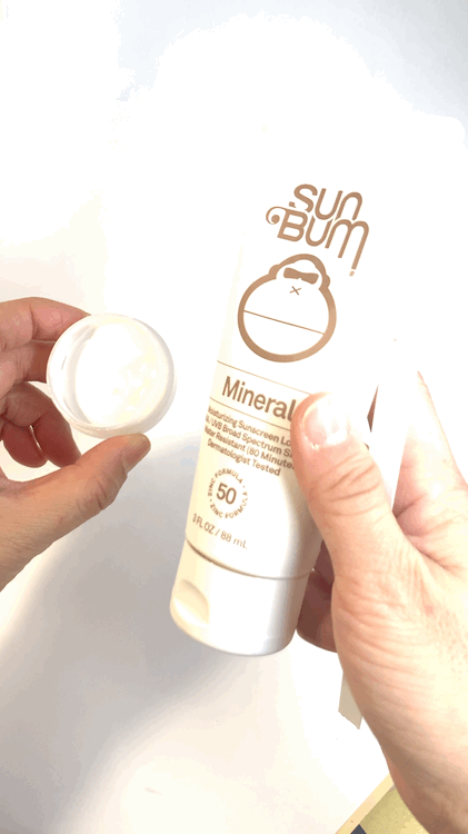 Sun Bum Mineral Moisturizing Sunscreen Lotion SPF 50 Texture